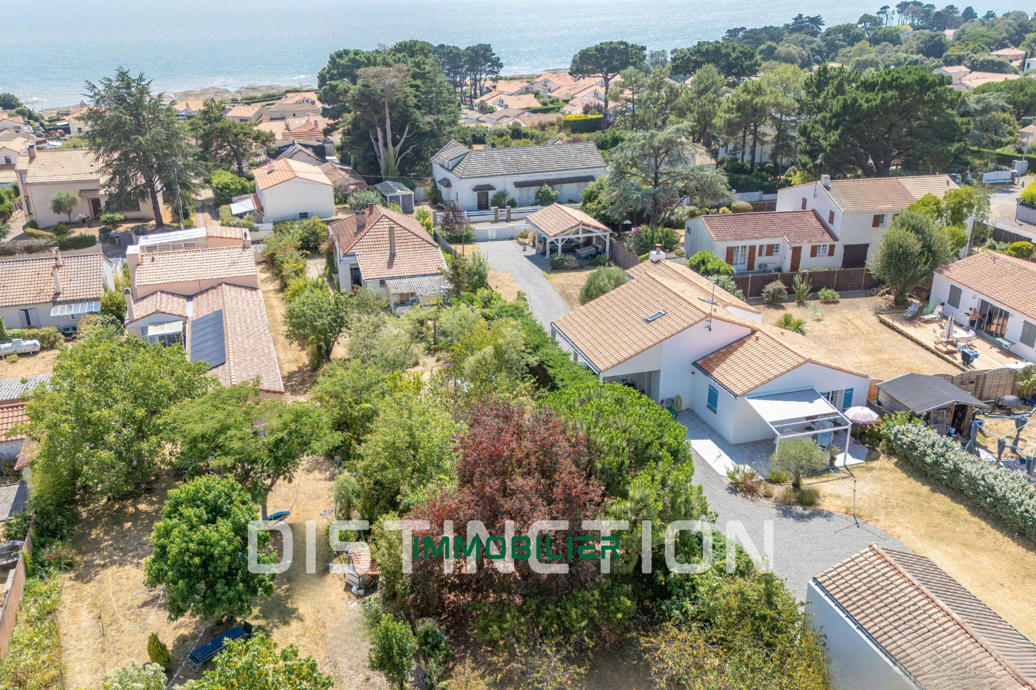 PORNIC - TERRAIN CONSTRUCTIBLE - 651M2
